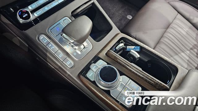 Genesis G90 Prestige, 2020 9