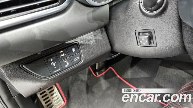 Genesis G70 Supreme, 2018 12