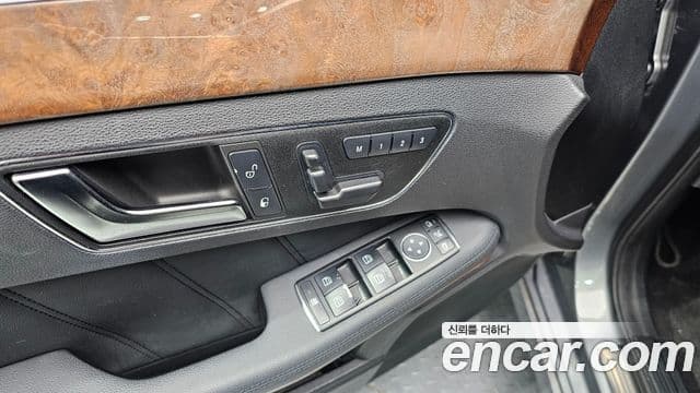 Mercedes-Benz E-класс W212 E300 Elegance, 2012 11