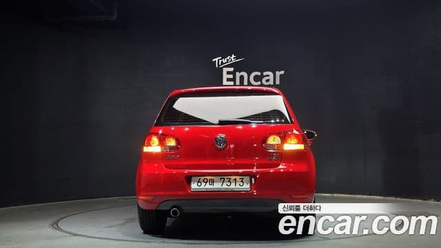 Volkswagen Гольф 6세대 1.6 TDI BlueMotion, 2011 4