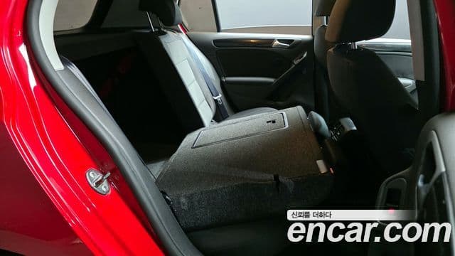 Volkswagen Гольф 6세대 1.6 TDI BlueMotion, 2011 13