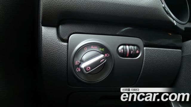 Volkswagen Гольф 6세대 1.6 TDI BlueMotion, 2011 18