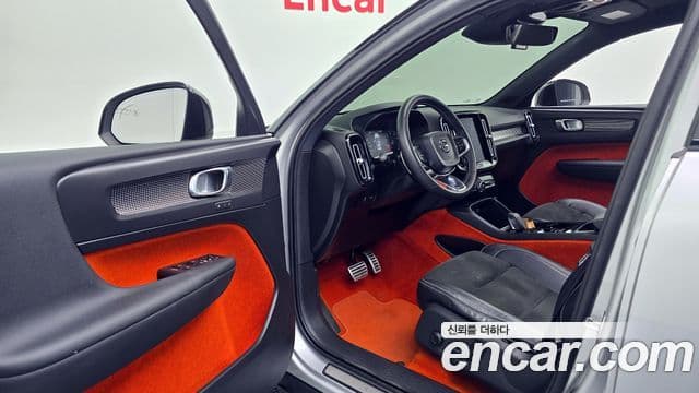 Volvo XC40 T4 R-Design, 2019 11