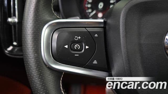 Volvo XC40 T4 R-Design, 2019 16