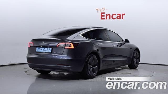 Tesla модель 3 Standard Range Plus RWD, 2020 2