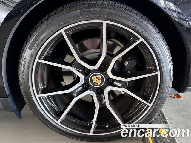 Porsche 타이칸 базовый, 2024 все фото