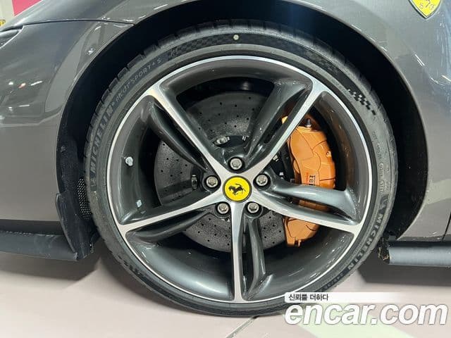 Ferrari 296 GTS 3.0 V6, 2024 все фото