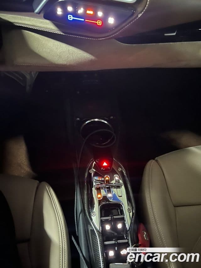 Ferrari 296 GTS 3.0 V6, 2024 9