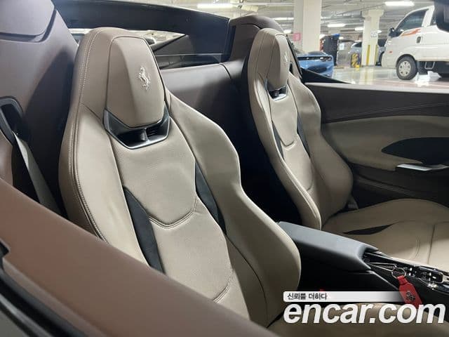 Ferrari 296 GTS 3.0 V6, 2024 12