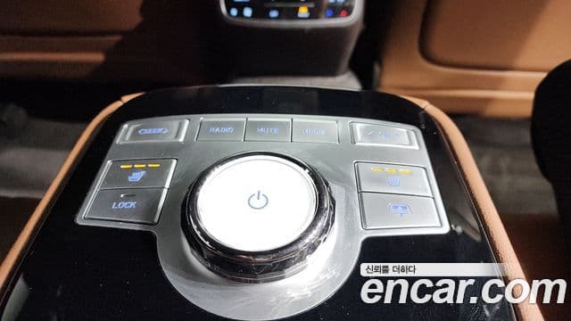 Genesis G80 (RG3) бензин 2.5 турбо AWD, 2024 19