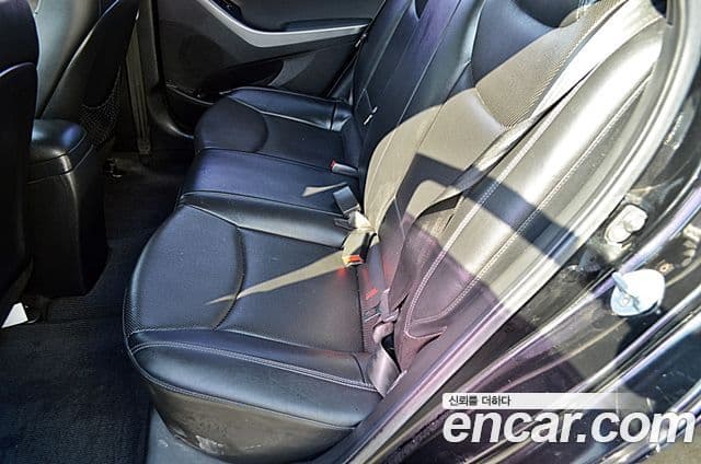 Hyundai Avante MD LPI M16 Smart, 2013 15