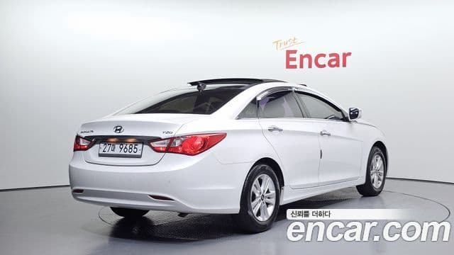 Hyundai YF Sonata LPI top, 2012 2