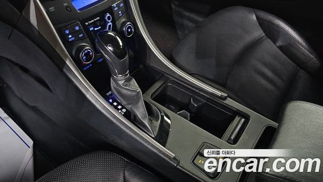 Hyundai YF Sonata LPI top, 2012 9