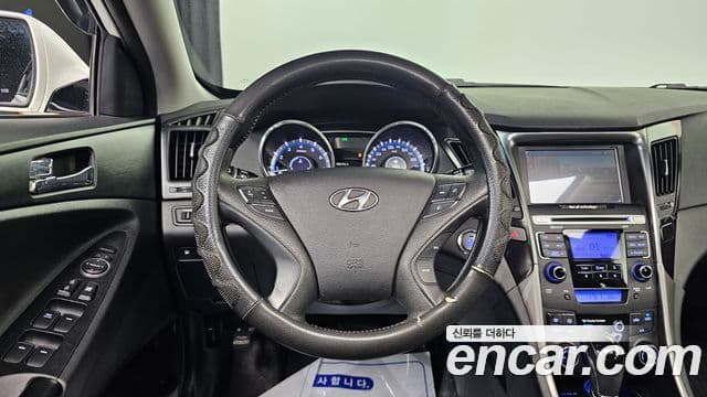 Hyundai YF Sonata LPI top, 2012 15