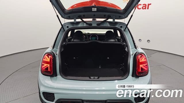 Mini Cooper S 3세대, 2019 20