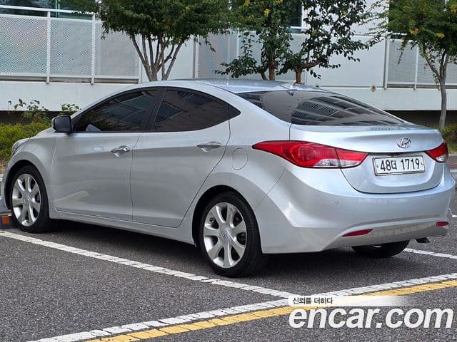 Hyundai Avante MD M16 GDI top, 2012 11