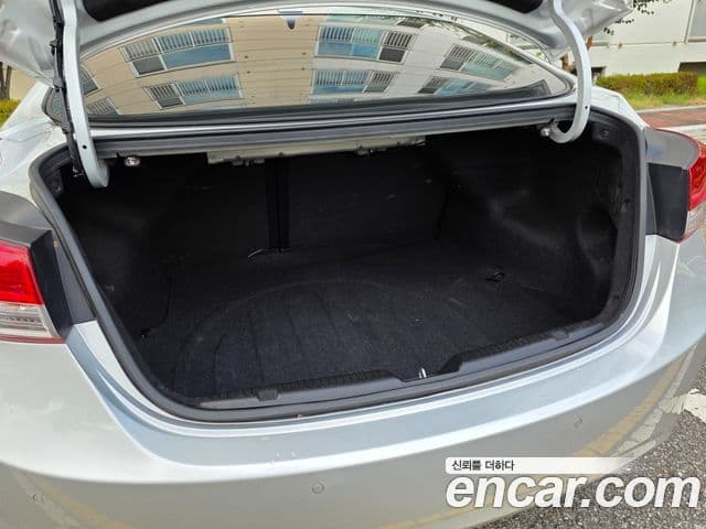 Hyundai Avante MD M16 GDI top, 2012 20