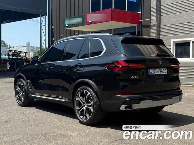 BMW X5 (G05) xDrive 40i xLine, 2025 все фото