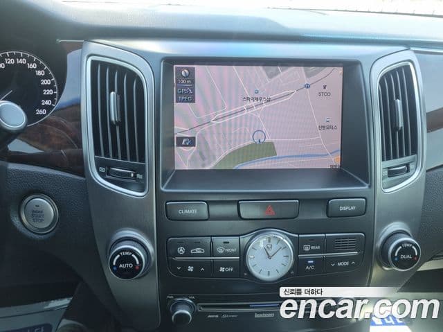 Hyundai Equus(новый кузов / новое поколение) Luxury, 2012 9