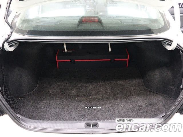 Nissan 알티마 L32, 2012 18