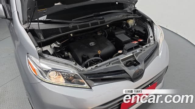 Toyota Sienna, 2018 6