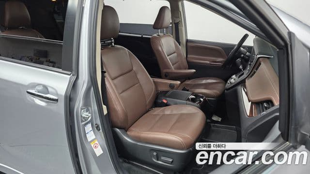 Toyota Sienna, 2018 11