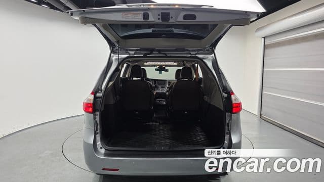 Toyota Sienna, 2018 20