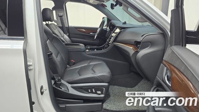 Cadillac Escalade 4세대, 2020 10