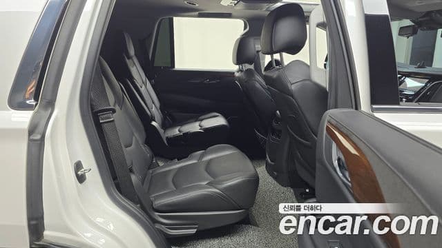 Cadillac Escalade 4세대, 2020 12