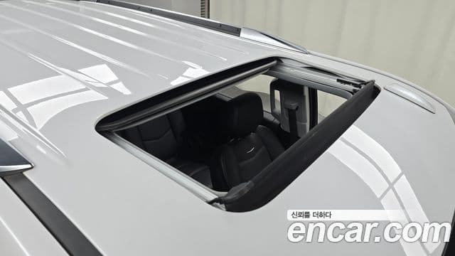 Cadillac Escalade 4세대, 2020 17