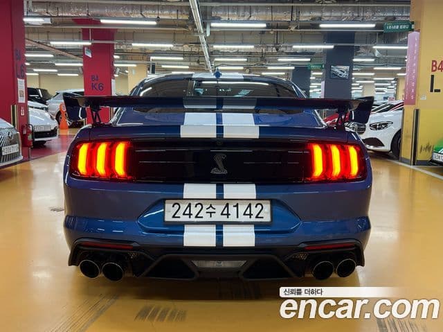 Ford Mustang Shelby GT500 купе, 2020 7