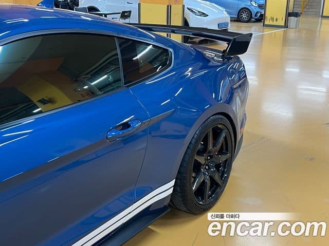 Ford Mustang Shelby GT500 купе, 2020 8