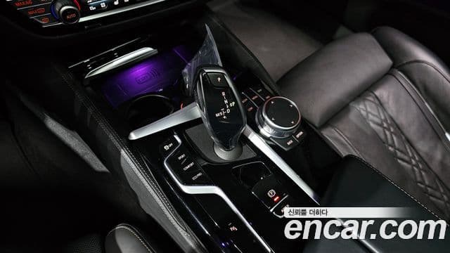 BMW 5시리즈 (G30) Luxury, 2021 9