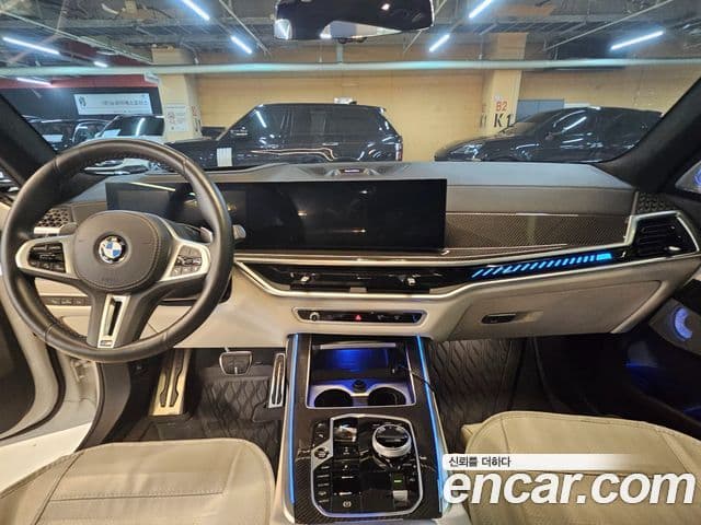 BMW X7 (G07) M60i xDrive M Sport 6인승, 2024 все фото