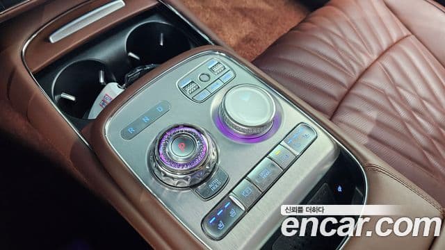 Genesis G90 (RS4) бензин 3.5 турбо AWD, 2022 9