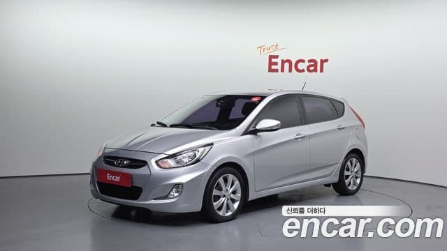 Hyundai Accent(новый кузов / новое поколение) Wit 1.6 GDI top, 2012 1
