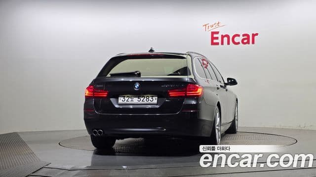 BMW 5시리즈 (F10) 525d xDrive Туринг (Touring), 2014 4