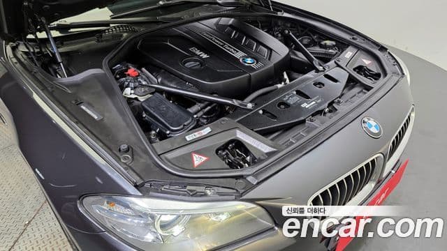 BMW 5시리즈 (F10) 525d xDrive Туринг (Touring), 2014 6