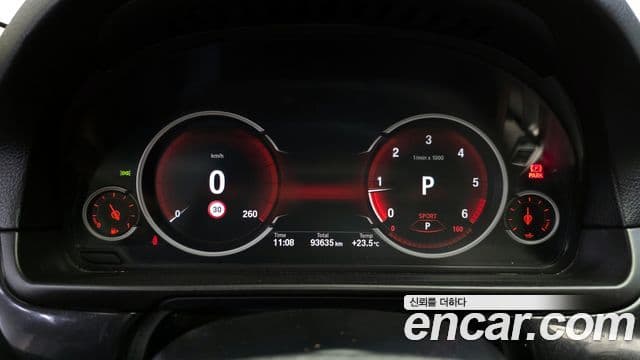 BMW 5시리즈 (F10) 525d xDrive Туринг (Touring), 2014 8