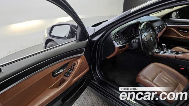 BMW 5시리즈 (F10) 525d xDrive Туринг (Touring), 2014 11