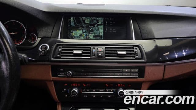 BMW 5시리즈 (F10) 525d xDrive Туринг (Touring), 2014 15