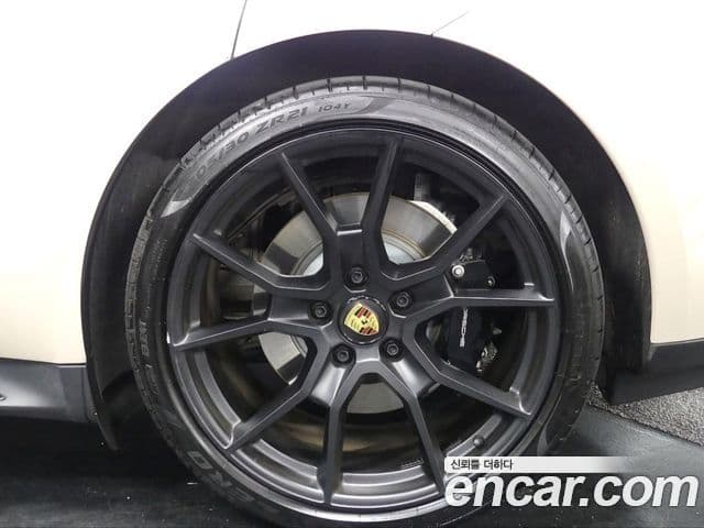 Porsche 타이칸 GTS, 2023 15