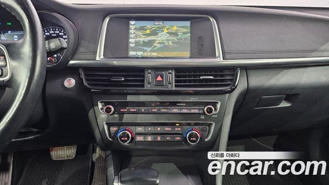 Kia K5 гибрид 2세대 Noblesse, 2018 15