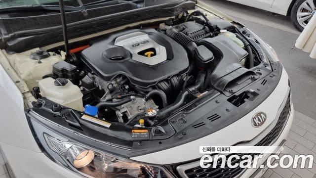Kia K5 гибрид Prestige, 2013 6