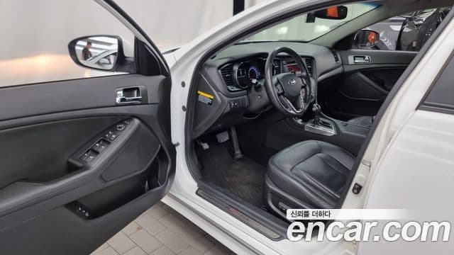 Kia K5 гибрид Prestige, 2013 10