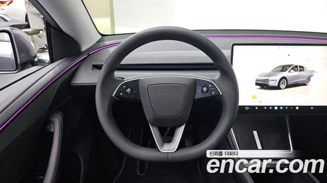 Tesla модель Y Long Range AWD, 2025 13