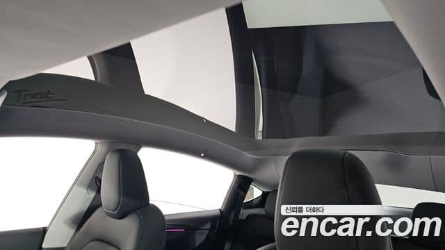 Tesla модель Y Long Range AWD, 2025 19