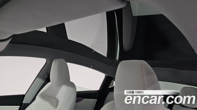 Tesla модель Y Long Range AWD, 2025 18