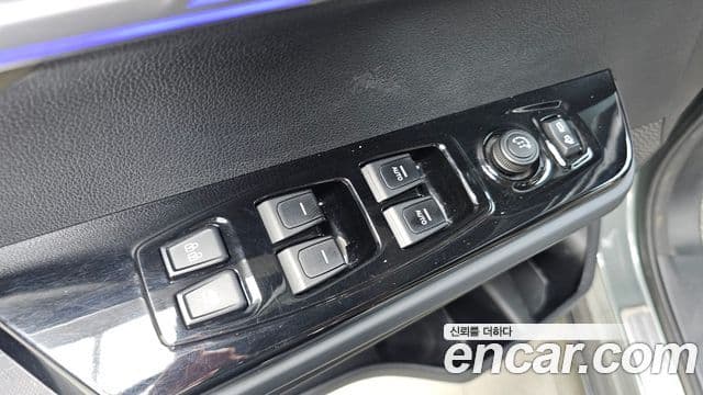 KG모빌리티(SsangYong) Torres T7, 2023 14