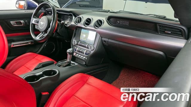 Ford Mustang купе, 2020 4